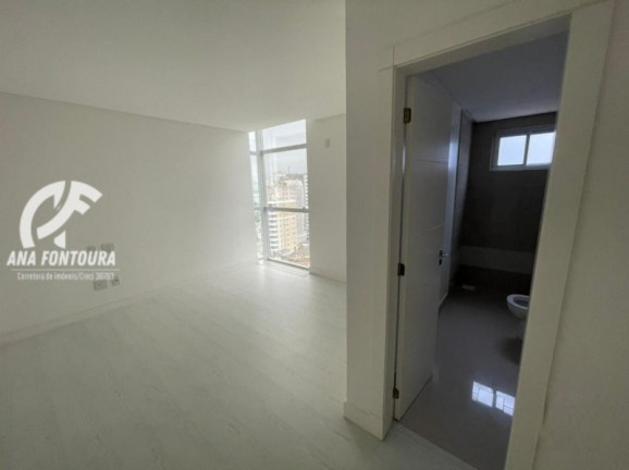 Imagem Apartamento com 3 Quartos à Venda, 133 m² em Centro - Balneário Camboriú Imagem Apartamento com 3 Quartos à Venda, 133 m² em Centro - Balneário Camboriú