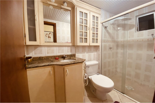 Imagem Imóvel com 3 Quartos à Venda, em Barreiros - São José Imagem Imóvel com 3 Quartos à Venda, em Barreiros - São José