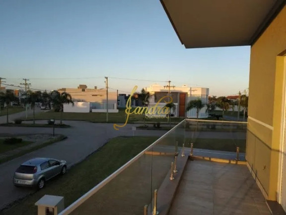 Imagem Casa de Condomínio com 4 Quartos à Venda, 220 m² em Noiva Do Mar - Xangri-la