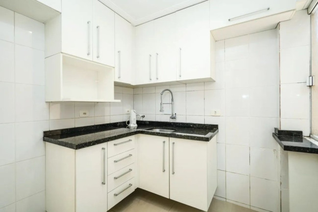 Imagem Sobrado com 3 Quartos à Venda, 92 m² em Santa Cândida - Curitiba