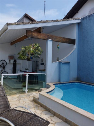 Imagem Casa com 3 Quartos à Venda, 171 m² em Flórida - Praia Grande Imagem Casa com 3 Quartos à Venda, 171 m² em Flórida - Praia Grande