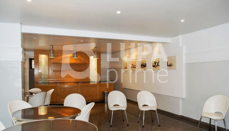 Imagem Apartamento com 4 Quartos à Venda, 190 m² em água Fria - São Paulo