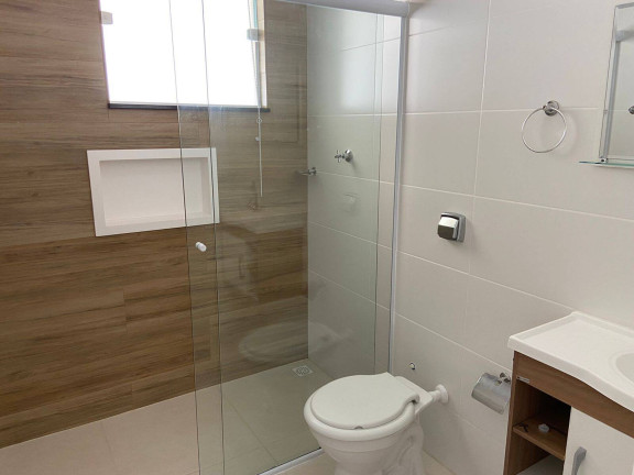 Imagem Casa com 3 Quartos à Venda, em Quintas De Santa Cruz - Taubaté Imagem Casa com 3 Quartos à Venda, em Quintas De Santa Cruz - Taubaté