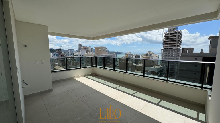 Apartamento com 4 Quartos à Venda, 182 m² em Meia Praia - Itapema