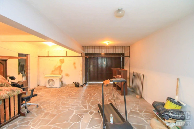 Imagem Casa com 3 Quartos à Venda, 299 m² em Glória - Porto Alegre Imagem Casa com 3 Quartos à Venda, 299 m² em Glória - Porto Alegre