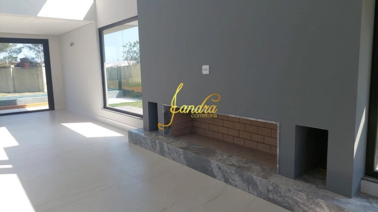 Imagem Casa de Condomínio com 4 Quartos à Venda, 270 m² em Remanso - Xangri-la