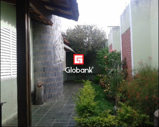 Imagem Casa com 4 Quartos à Venda, 220 m² em Jardim Panorama - Montes Claros Imagem Casa com 4 Quartos à Venda, 220 m² em Jardim Panorama - Montes Claros