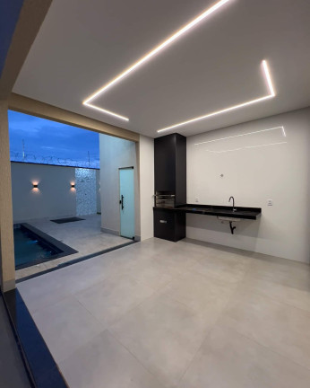 Imagem Casa com 4 Quartos à Venda, 196 m² em Moinho Dos Ventos - Goiania Imagem Casa com 4 Quartos à Venda, 196 m² em Moinho Dos Ventos - Goiania