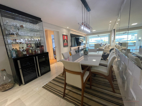 Imagem Apartamento com 3 Quartos à Venda, 311 m² em Agronômica - Florianópolis Imagem Apartamento com 3 Quartos à Venda, 311 m² em Agronômica - Florianópolis