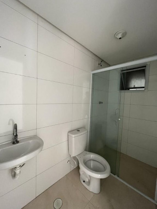 Imagem Apartamento com 2 Quartos à Venda, 82 m² em Vila Guilhermina - Praia Grande