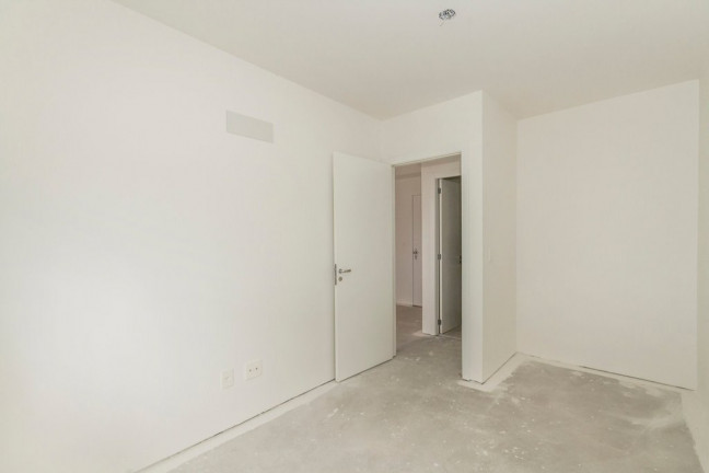 Imagem Imóvel com 1 Quarto à Venda, 45 m² em Menino Deus - Porto Alegre