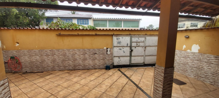 Imagem Casa com 4 Quartos à Venda, em Campo Grande - Rio De Janeiro Imagem Casa com 4 Quartos à Venda, em Campo Grande - Rio De Janeiro