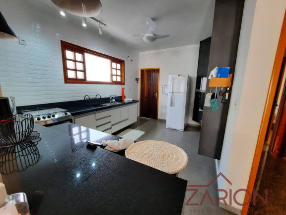 Imagem Casa com 4 Quartos à Venda, 166 m² em Centro - Taubaté Imagem Casa com 4 Quartos à Venda, 166 m² em Centro - Taubaté