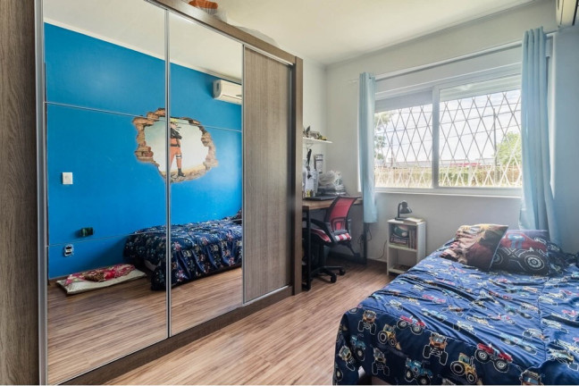 Imagem Apartamento com 2 Quartos à Venda, 58 m² em São Sebastião - Porto Alegre Imagem Apartamento com 2 Quartos à Venda, 58 m² em São Sebastião - Porto Alegre