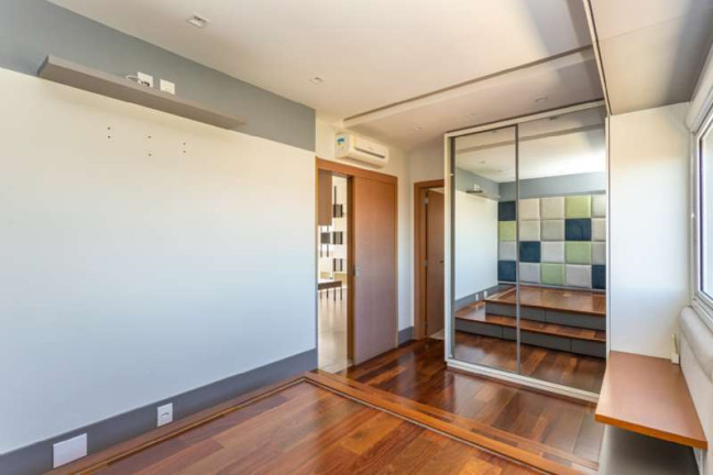 Imagem Apartamento com 2 Quartos à Venda, 77 m² em Tristeza - Porto Alegre