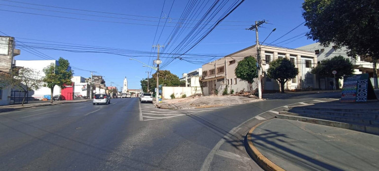 Imagem Imóvel Comercial à Venda, 740 m² em Centro-sul - Cuiabá Imagem Imóvel Comercial à Venda, 740 m² em Centro-sul - Cuiabá