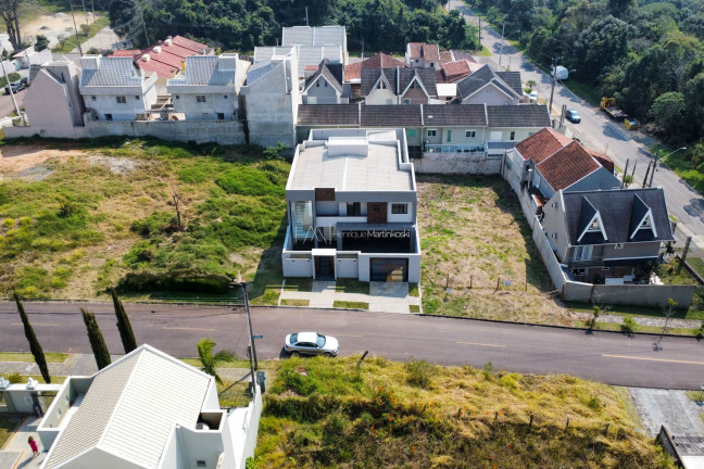 Imagem Casa com 4 Quartos à Venda, 339 m² em Santa Felicidade - Curitiba Imagem Casa com 4 Quartos à Venda, 339 m² em Santa Felicidade - Curitiba