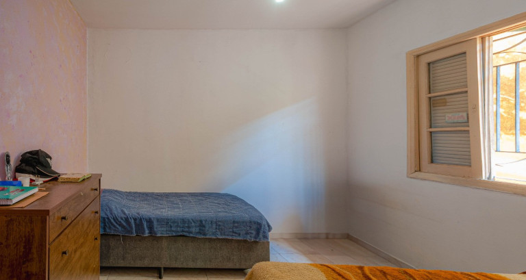 Imagem Casa com 2 Quartos à Venda, 277 m² em Tremembé - São Paulo Imagem Casa com 2 Quartos à Venda, 277 m² em Tremembé - São Paulo