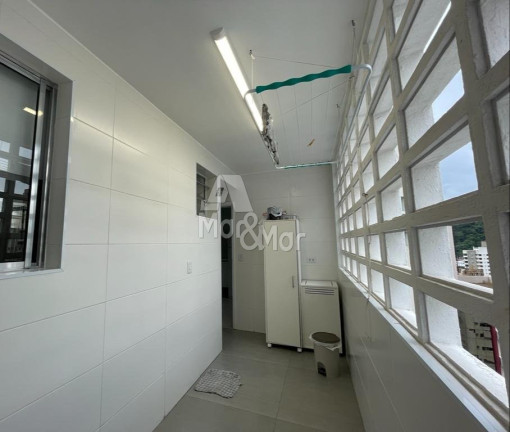 Imagem Apartamento com 2 Quartos à Venda, 93 m² em Pitangueiras - Guarujá