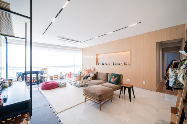 Imagem Imóvel com 3 Quartos para Alugar, 168 m² em Vila Nova Conceição - São Paulo