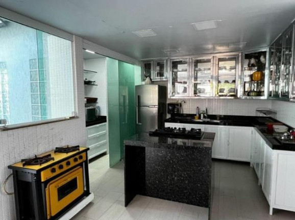 Imagem Casa com 3 Quartos à Venda, 450 m² em Itacoatiara - Niterói