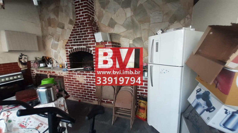 Imagem Casa com 3 Quartos à Venda, 211 m² em Vila Da Penha - Rio De Janeiro Imagem Casa com 3 Quartos à Venda, 211 m² em Vila Da Penha - Rio De Janeiro