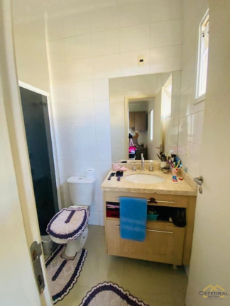 Imagem Imóvel com 3 Quartos à Venda, 97 m² em Colônia - Jundiaí Imagem Imóvel com 3 Quartos à Venda, 97 m² em Colônia - Jundiaí