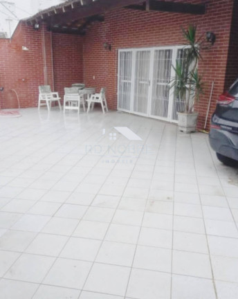 Imagem Casa com 5 Quartos à Venda, 260 m² em Enseada - Guarujá