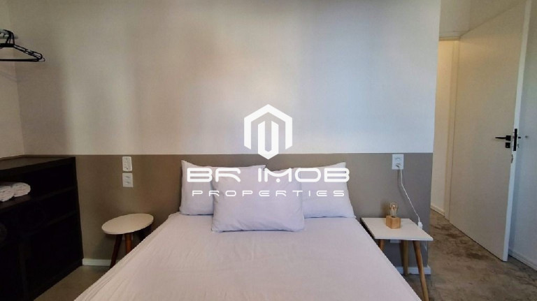 Imagem Imóvel com 2 Quartos à Venda, 65 m² em Pinheiros - São Paulo Imagem Imóvel com 2 Quartos à Venda, 65 m² em Pinheiros - São Paulo