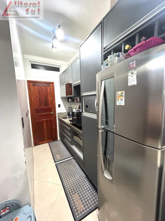 Imagem Casa com 2 Quartos à Venda, em Maracanã - Praia Grande Imagem Casa com 2 Quartos à Venda, em Maracanã - Praia Grande