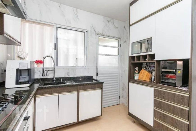 Imagem Sobrado com 3 Quartos à Venda, 180 m² em Boqueirão - Curitiba
