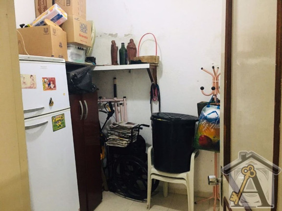 Imagem Casa com 3 Quartos à Venda, 163 m² em Marapé - Santos