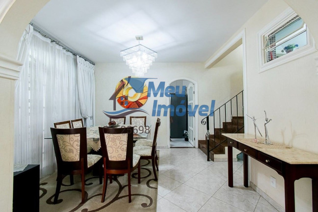 Imagem Casa com 4 Quartos à Venda, 300 m² em Guará Ii - Brasília
