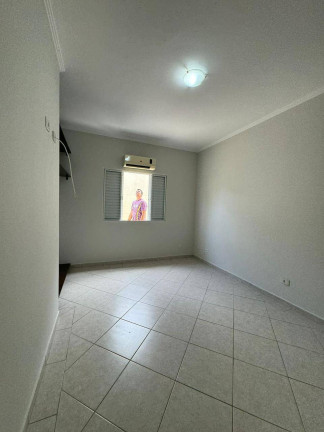 Imagem Casa com 3 Quartos para Alugar, 135 m² em Jardim Alvinópolis - Atibaia