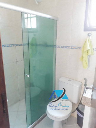 Imagem Casa com 3 Quartos à Venda, 140 m² em Centro - Lauro De Freitas
