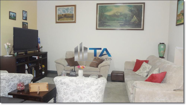 Imagem Casa com 3 Quartos à Venda, 400 m² em Parque São Quirino - Campinas