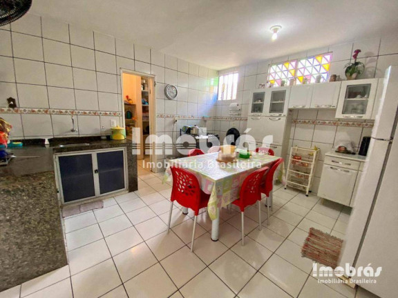Imagem Casa com 3 Quartos à Venda, 230 m² em Cidade Dos Funcionários - Fortaleza
