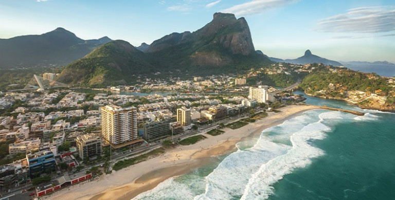 Imagem Casa de Condomínio com 4 Quartos à Venda, em Barra Da Tijuca - Rio De Janeiro Imagem Casa de Condomínio com 4 Quartos à Venda, em Barra Da Tijuca - Rio De Janeiro