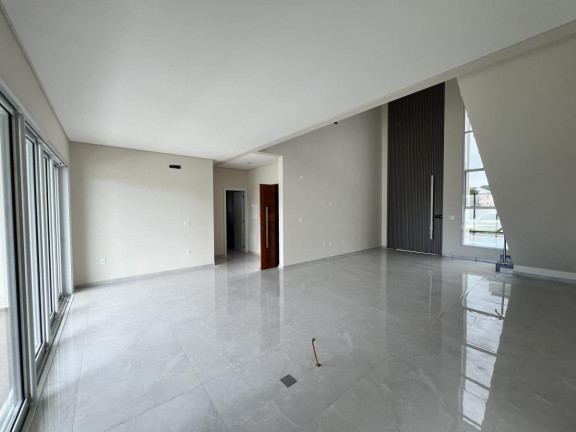 Imagem Casa com 4 Quartos à Venda, 375 m² em São João Do Rio Vermelho - Florianópolis Imagem Casa com 4 Quartos à Venda, 375 m² em São João Do Rio Vermelho - Florianópolis