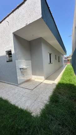 Imagem Casa com 2 Quartos à Venda, 125 m² em Savoy - Itanhaém