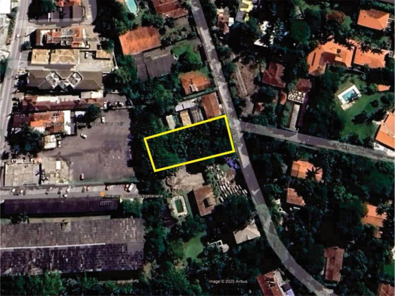Casa com 1 Quarto à Venda,  em Granja Viana - Cotia