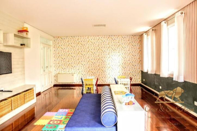 Imagem Cobertura com 5 Quartos à Venda, 492 m² em Vila Capivari - Campos Do Jordão