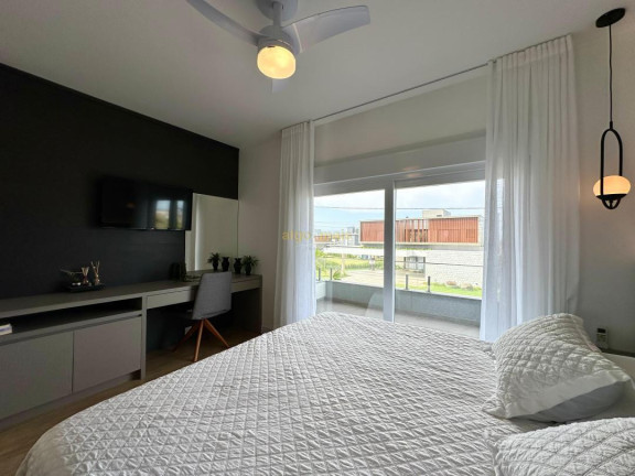 Imagem Casa com 5 Quartos à Venda, 349 m² em Condomínio Costa Serena - Capão Da Canoa Imagem Casa com 5 Quartos à Venda, 349 m² em Condomínio Costa Serena - Capão Da Canoa