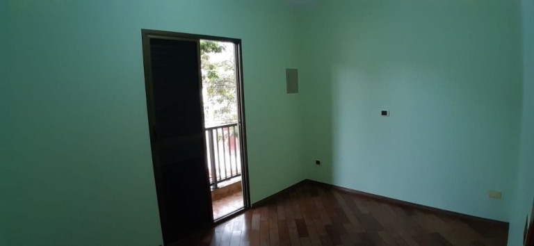 Imagem Sobrado com 2 Quartos à Venda, 220 m² em Jardim Marek - Santo André