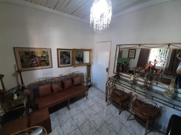 Imagem Casa com 2 Quartos à Venda, 100 m² em Centro - Taubaté