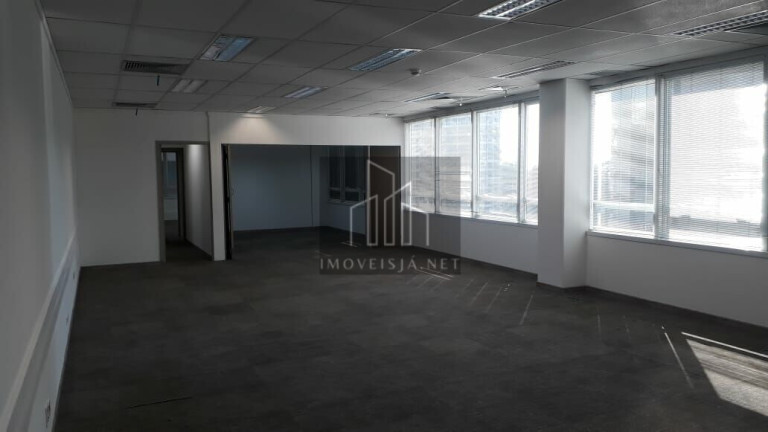 Imagem Sala Comercial para Alugar, 570 m² em Empresarial 18 Do Forte - Barueri Imagem Sala Comercial para Alugar, 570 m² em Empresarial 18 Do Forte - Barueri
