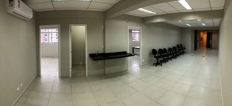 Imóvel Comercial à Venda, 190 m² em Estuário - Santos