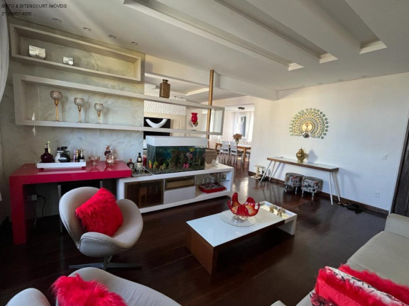 Imagem Imóvel com 5 Quartos à Venda, 237 m² em Barra - Salvador Imagem Imóvel com 5 Quartos à Venda, 237 m² em Barra - Salvador