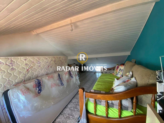 Imagem Casa com 1 Quarto à Venda, 350 m² em Palmeiras - Cabo Frio