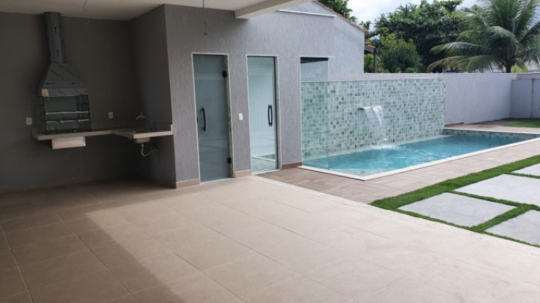 Imagem Casa com 6 Quartos à Venda, 380 m² em Barra Da Tijuca - Rio De Janeiro Imagem Casa com 6 Quartos à Venda, 380 m² em Barra Da Tijuca - Rio De Janeiro